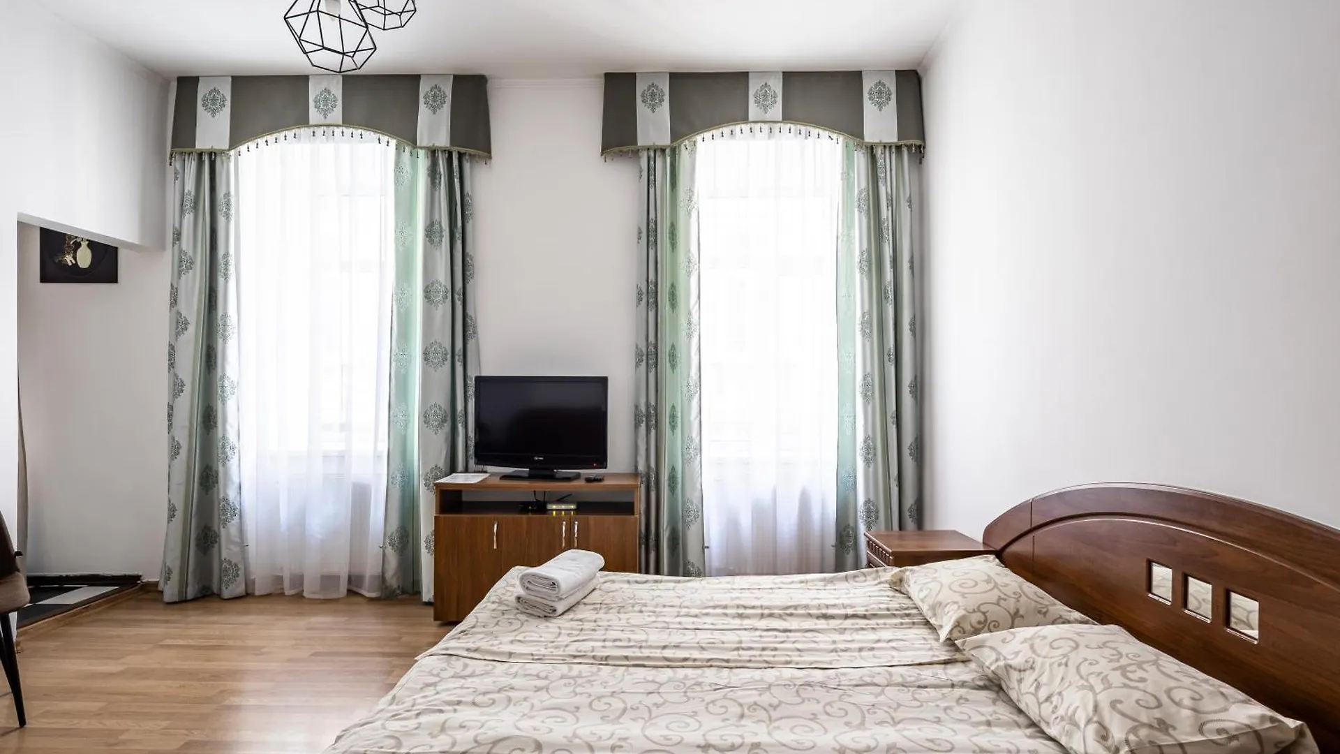 Next To Opera Apartment Lviv Ukraine